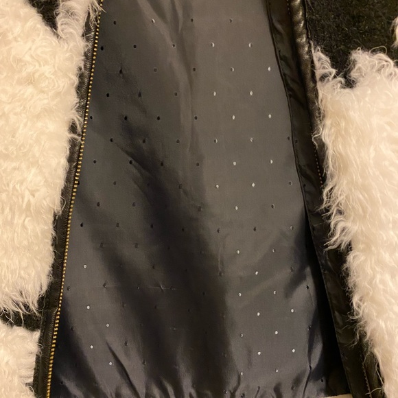 Girls Size 4 Jacket. High Quality and Stitched with love - Picture 3 of 5